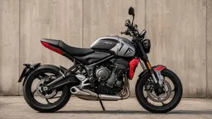 Triumph Trident 660 (2021 - 24)  (2)