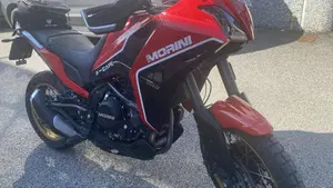 Moto Morini X-Cape 650 Gold Wheels Edition (2022 - 26)  (3)