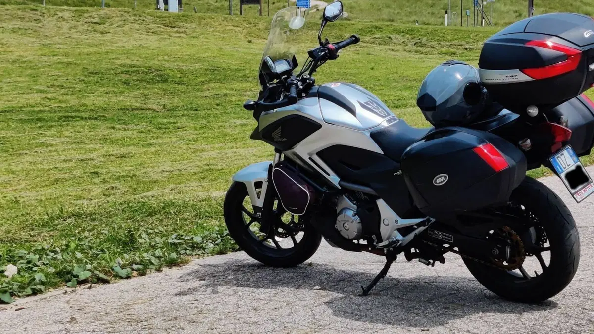 Honda NC700X ABS (2012 - 13)  (2)