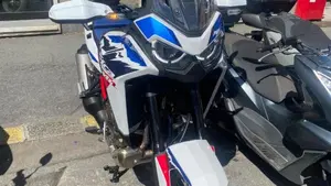 Honda Africa Twin CRF 1100L ES (2024 - 26)  (4)