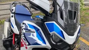 Honda Africa Twin CRF 1100L ES (2024 - 26)  (8)