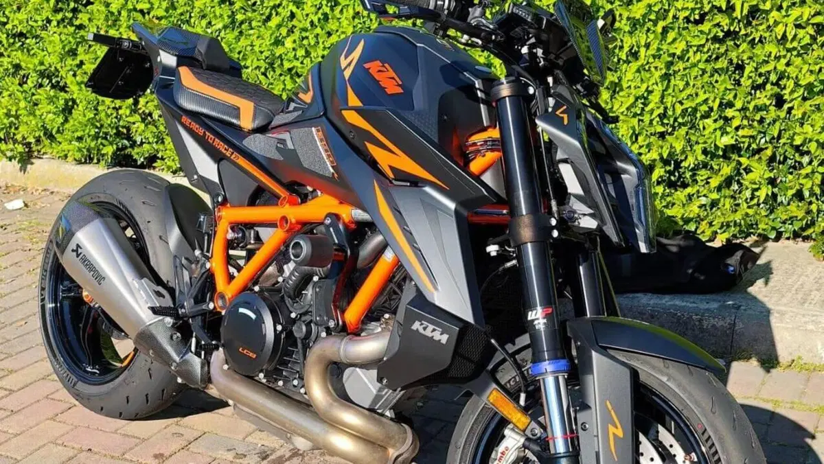 KTM 1390 Super Duke R EVO (2024 - 26)  (6)