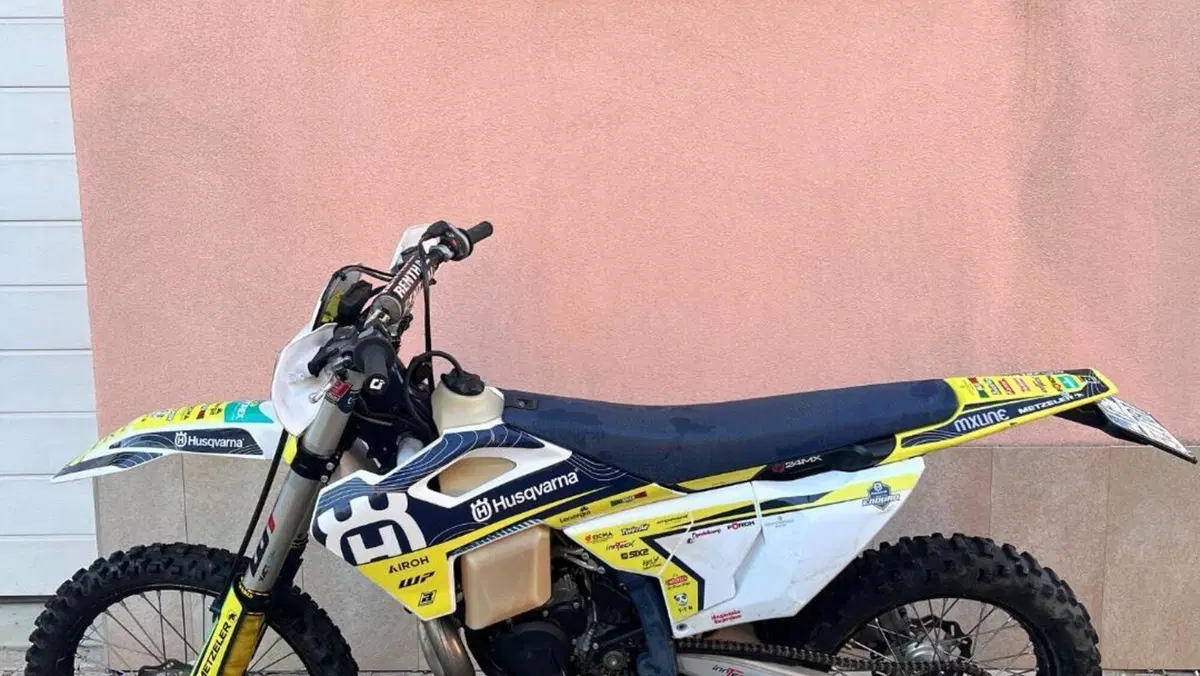 Husqvarna TE 250 (2024)  (3)