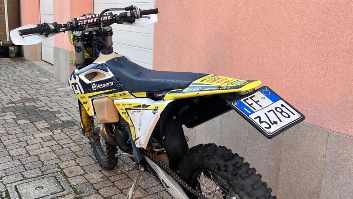 Husqvarna TE 250 (2024)  (4)