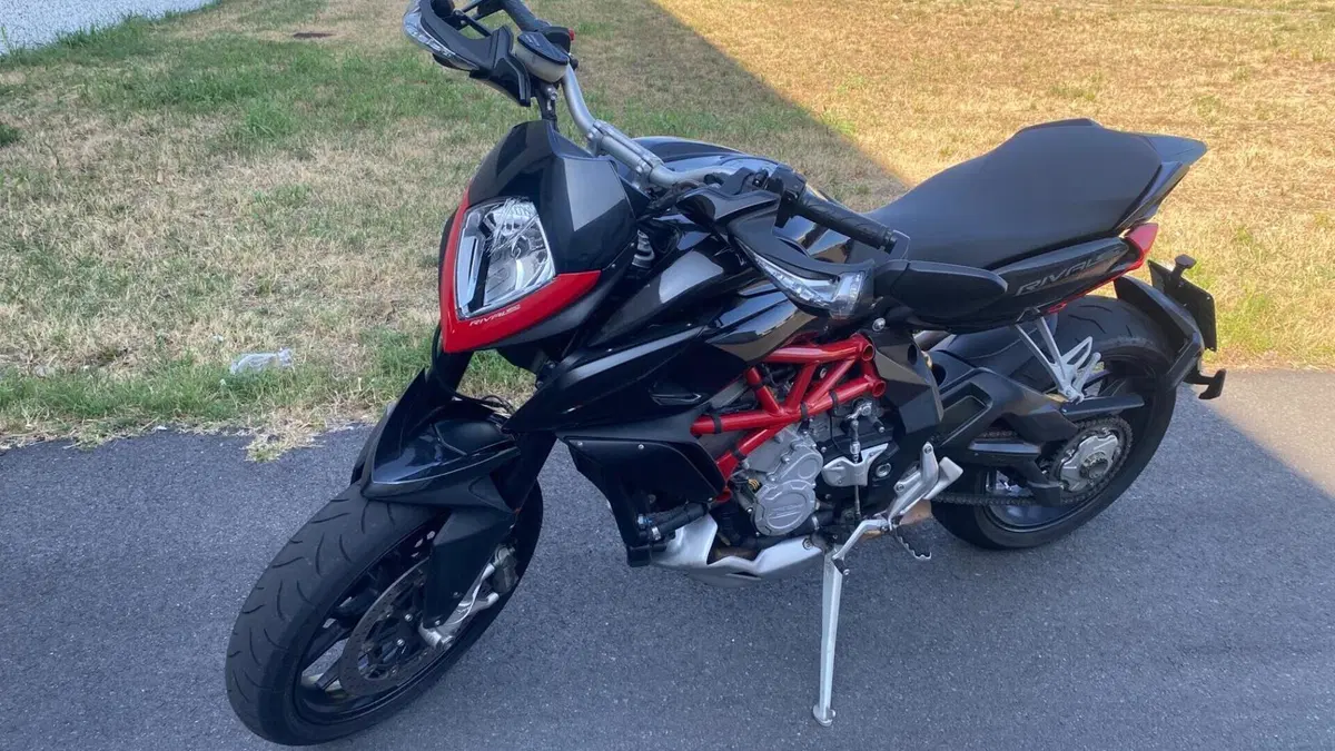 MV Agusta Rivale 800 EAS (2013 -15)  (7)