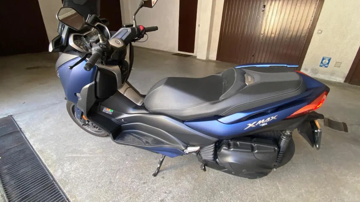 Yamaha X-Max 400 ABS (2017 - 20)  (3)
