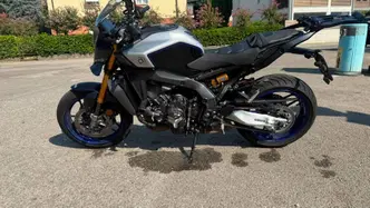 Yamaha MT-09 SP (2024 - 26) usata