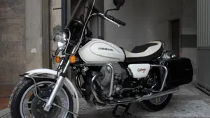Moto Guzzi   (3)