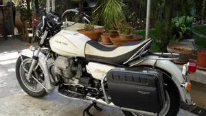 Moto Guzzi   (8)