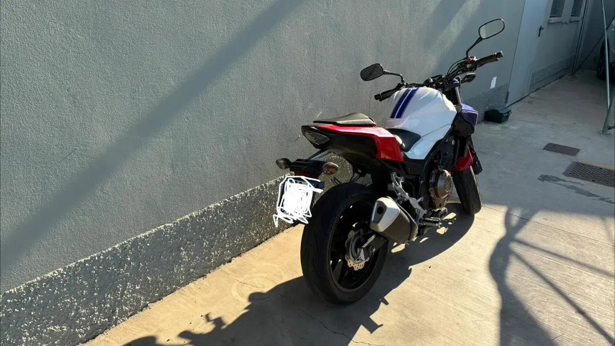Honda CB 500 F ABS (2016)  (3)