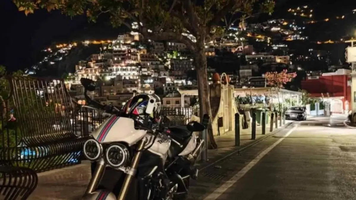 Triumph Street Triple (2007 - 12)  (6)