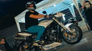 Triumph Street Triple (2007 - 12)  (8)