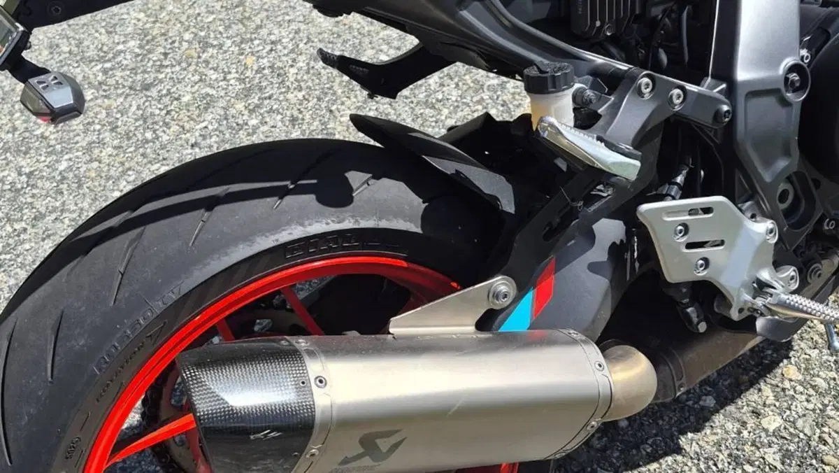 Yamaha MT-09 (2021 - 23)  (3)