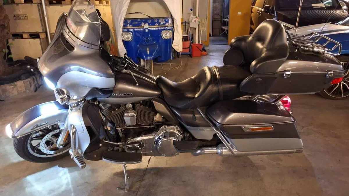 Harley-Davidson 1690 Electra Glide Ultra Limited (2014 - 15) - FLHTK  (2)