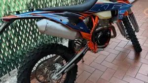 KTM 350 EXC-F (2023)  (3)