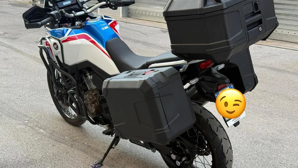 Honda Africa Twin CRF 1100L DCT (2020 - 21)  (2)
