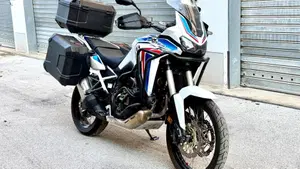 Honda Africa Twin CRF 1100L DCT (2020 - 21)  (4)