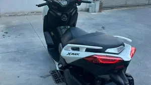 Yamaha X-Max 300 ABS (2017 - 20)  (3)