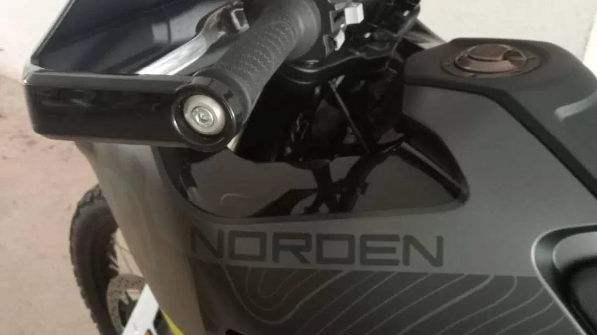 Husqvarna Norden 901 (2022 - 26)  (12)