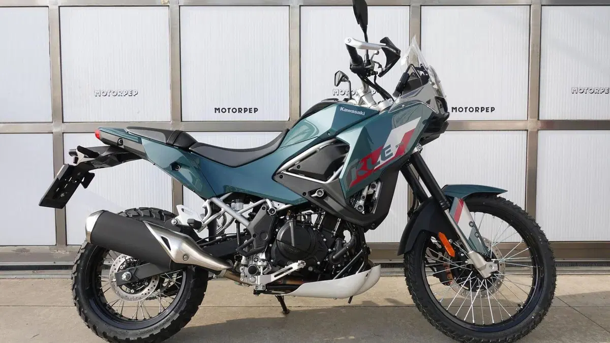 Kawasaki KLE 500 SE (2026)  (2)