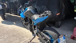 Suzuki GSX-8S (2023 - 24)  (2)