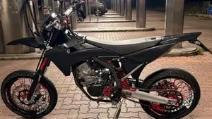 Fantic Motor XMF 125 Motard Performance 4t (2021 - 22)  (4)