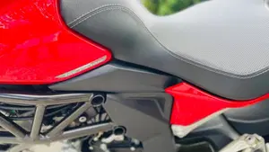 MV Agusta Turismo Veloce 800 (2014 - 16)  (6)