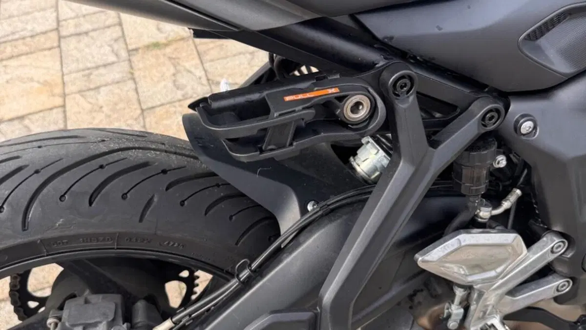 Triumph Trident 660 (2021 - 24)  (10)