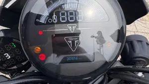 Triumph Trident 660 (2021 - 24)  (11)