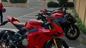 Ducati Panigale V4 S (2022 - 24) usata