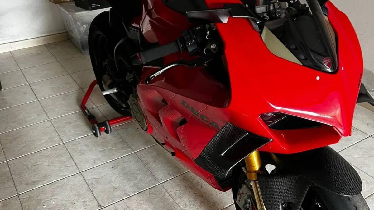Ducati Panigale V4 S (2022 - 24)  (11)