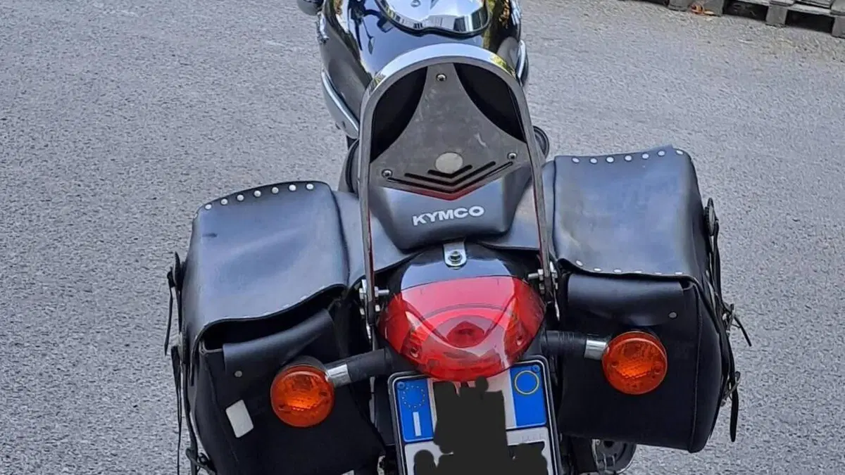 Kymco Venox 250i (2007 - 14)  (4)