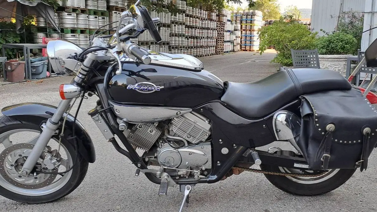 Kymco Venox 250i (2007 - 14)  (6)