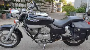 Kymco Venox 250i (2007 - 14)  (6)