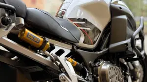 Yamaha XT1200Z Super Ténéré ABS (2010 - 15)  (2)