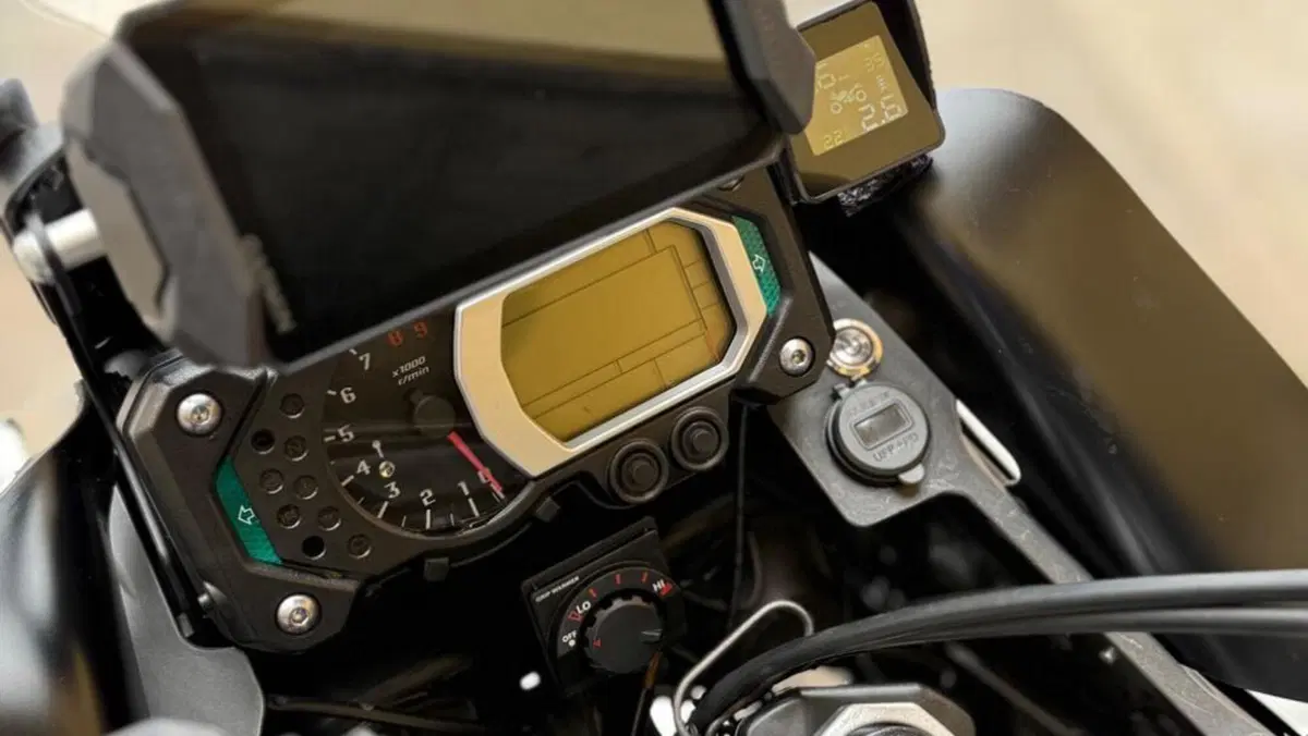 Yamaha XT1200Z Super Ténéré ABS (2010 - 15)  (5)