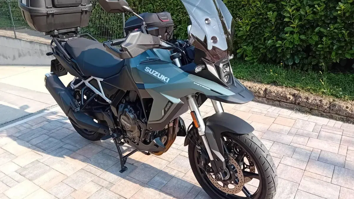 Suzuki V-Strom 800SE (2023 - 24)  (2)