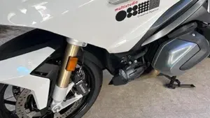 Bmw R 1250 RT (2021 - 25)  (3)