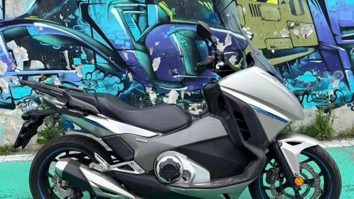 Honda Integra 750 DCT (2016 - 17)  (3)