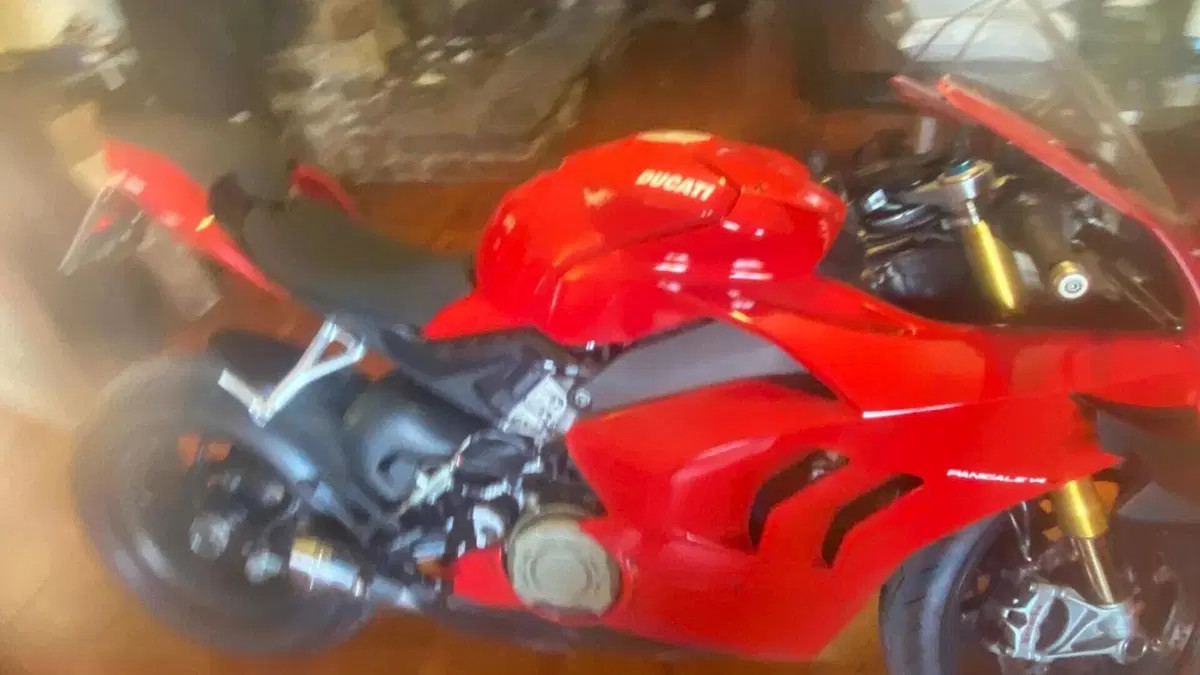 Ducati Panigale V4 S 1100 (2021)  (12)