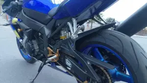 Yamaha YZF R1 (2002 - 03)  (4)