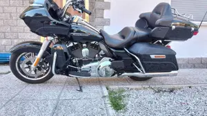 Harley-Davidson 1690 Road Glide Ultra (2015 - 16) - FLRTU 