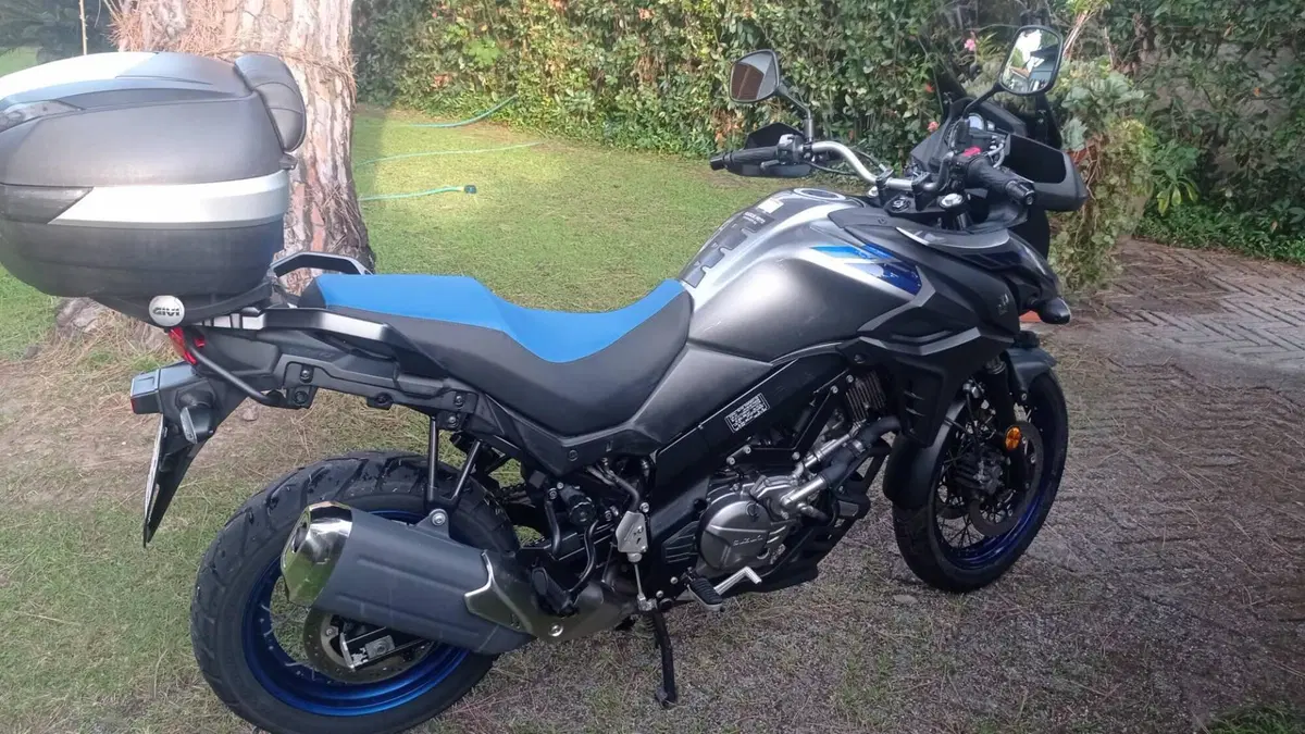 Suzuki V-Strom 650XT (2021 - 25)  (6)