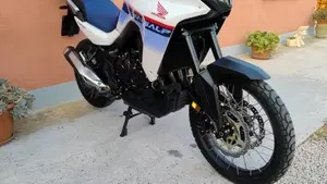 Honda Transalp XL750 Easy Travel (2023 - 24)  (3)