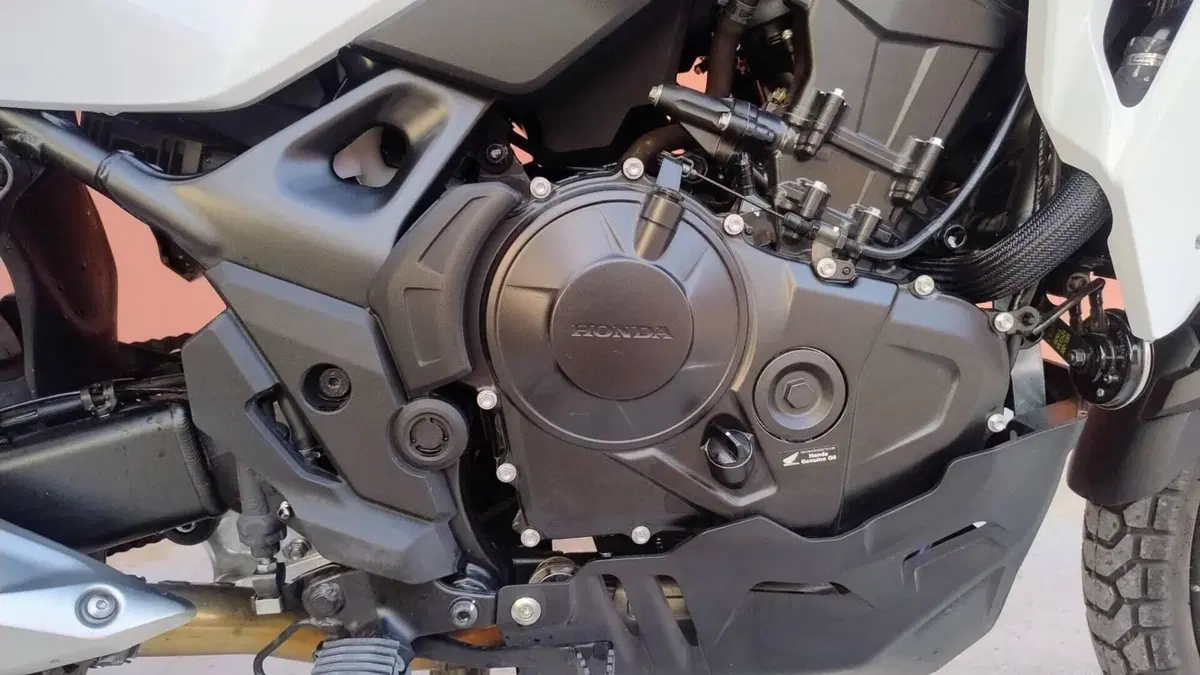 Honda Transalp XL750 Easy Travel (2023 - 24)  (7)