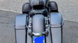 Harley-Davidson 1690 Street Glide Special (2014 - 16) - FLHX  (3)
