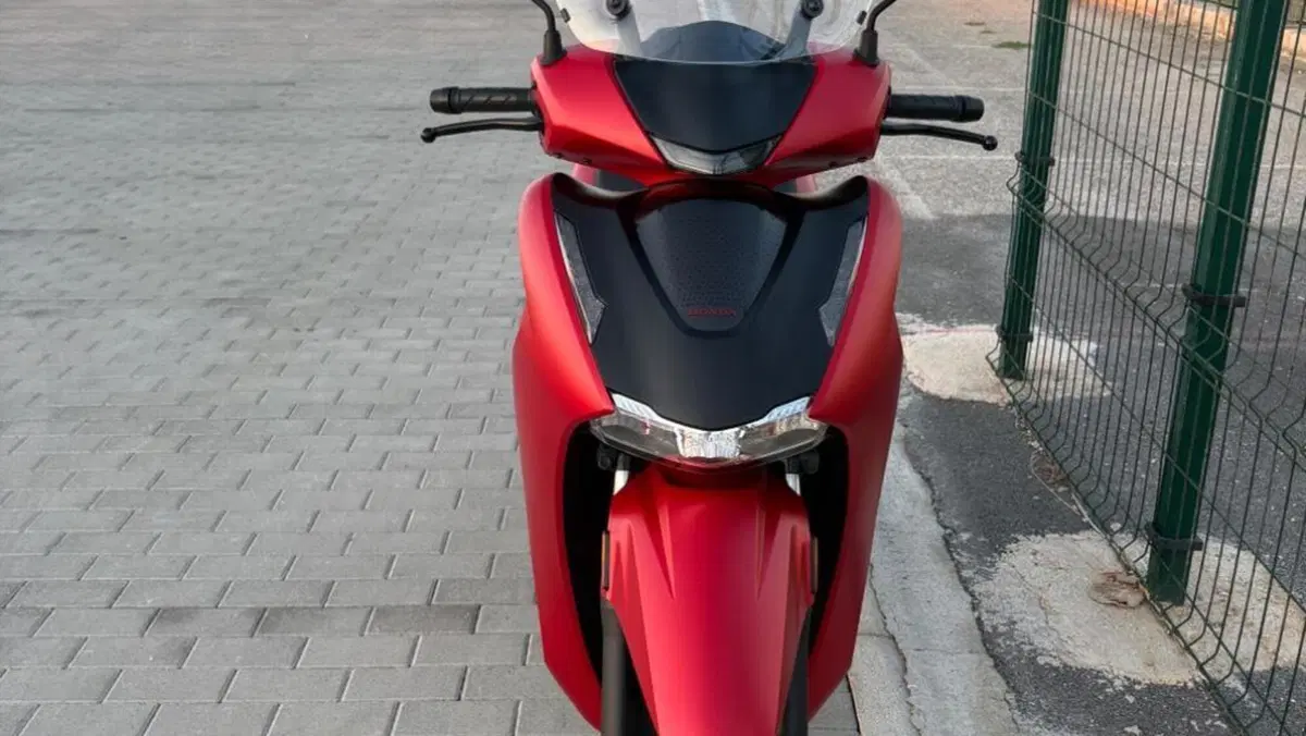 Honda SH 350i Sport (2025 - 26)  (2)