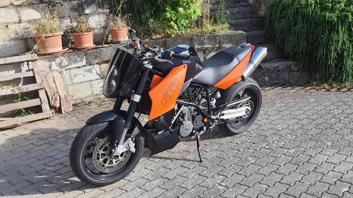 KTM  