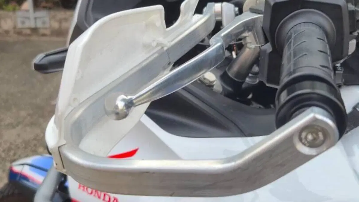 Honda Transalp XL750 (2023 - 24)  (9)
