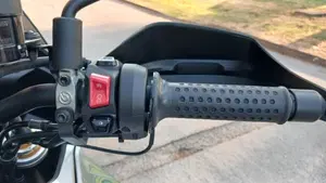 Moto Guzzi V100 Mandello S (2022 - 24)  (10)